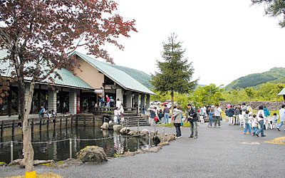 タキタロウ館画像